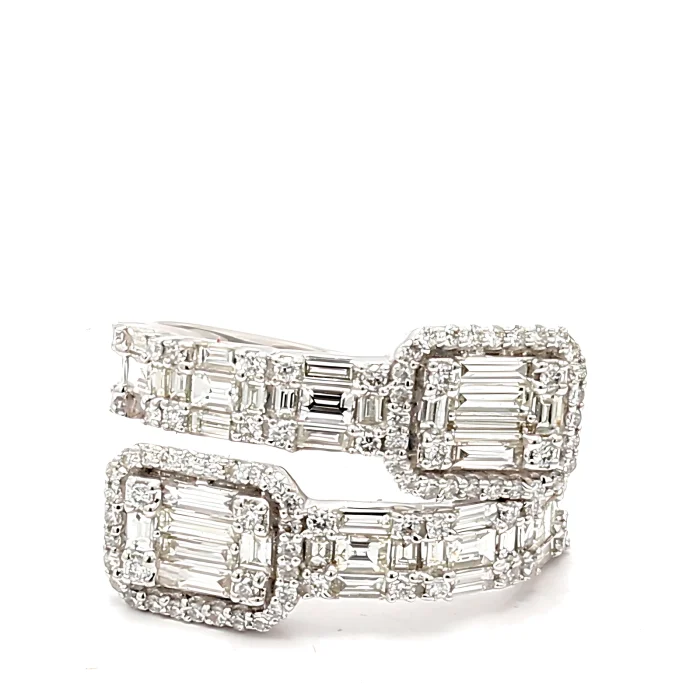 14K White Gold Baguette and Round Diamond Ring, 1.77 ct tw