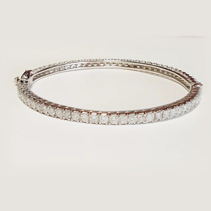 14K White Gold Diamond Bangle, 4.50 ct tw