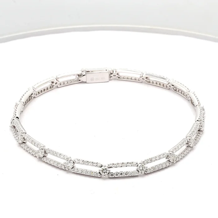 14K White Gold Diamond Fashion Bracelet, 2.25 ct tw