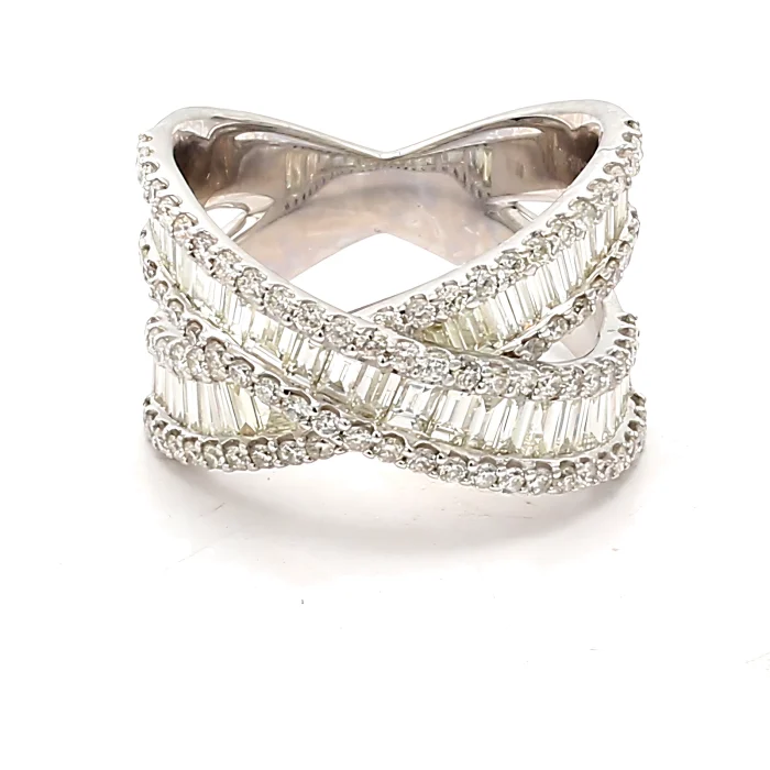 14K White Gold Diamond Ring, 3.09 ct tw