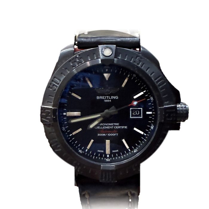 Pre-owned Breitling Avenger Blackbird Titanium on Leather