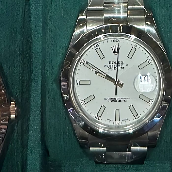 Pre-owned Rolex Datejust II 41mm White Dial Oyster Bracelet (2017)