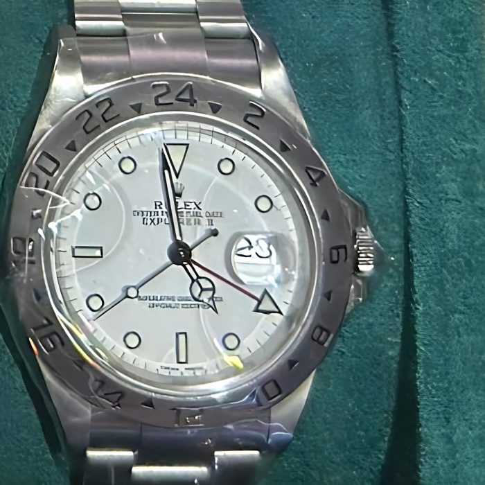 Pre-owned Rolex Explorer II Stainless Steel White Dial (2002)