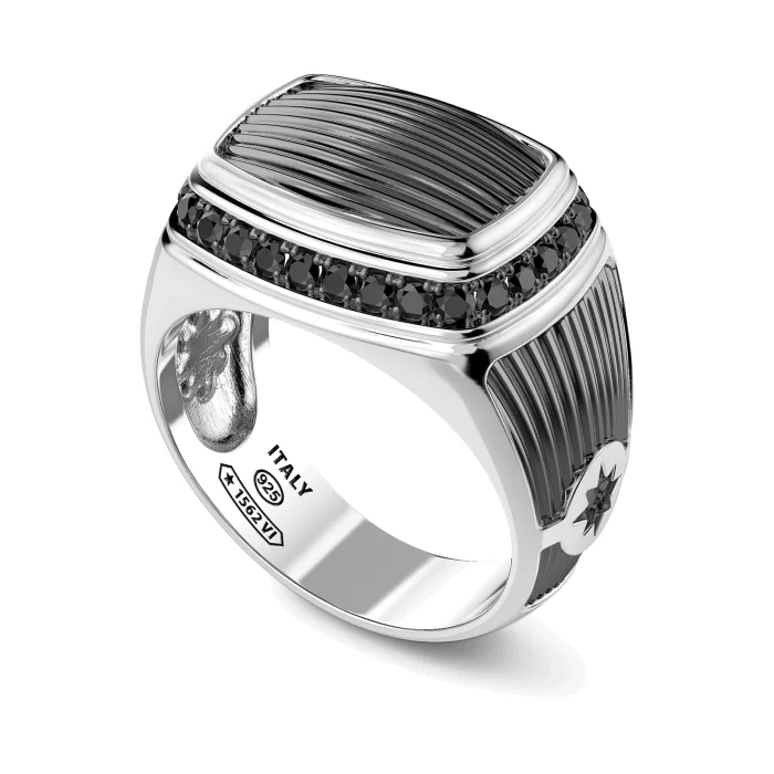 Zancan Cosmopolitan Sterling Silver Black Spinel Signet Ring