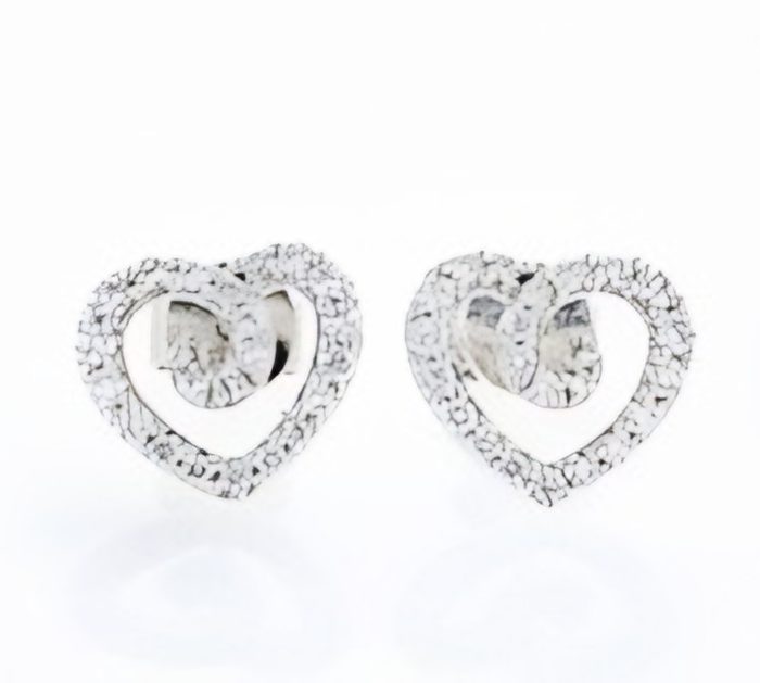 White gold 14k heart shape design