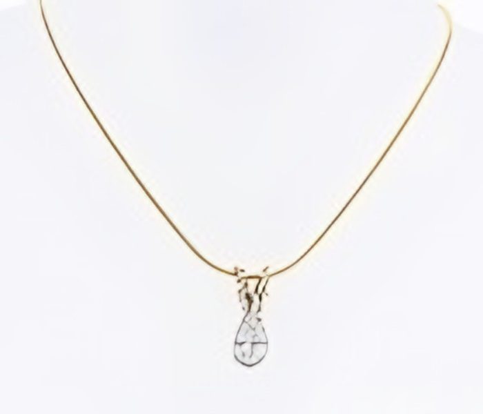 Yellow gold 14k single diamond pear shape