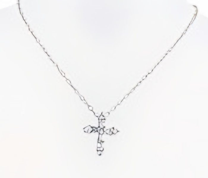 White gold 14k diamond cross pendant