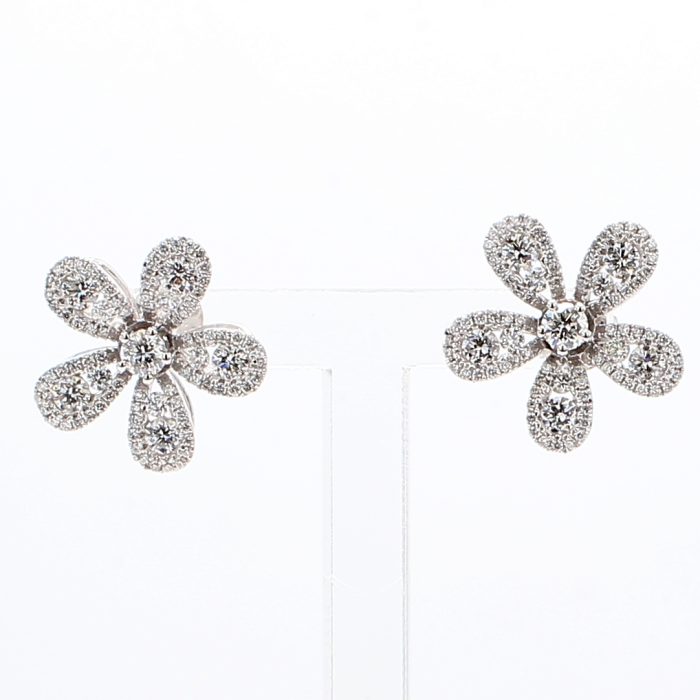 14K White Gold Diamond Flower Earrings, 1.05 ct tw