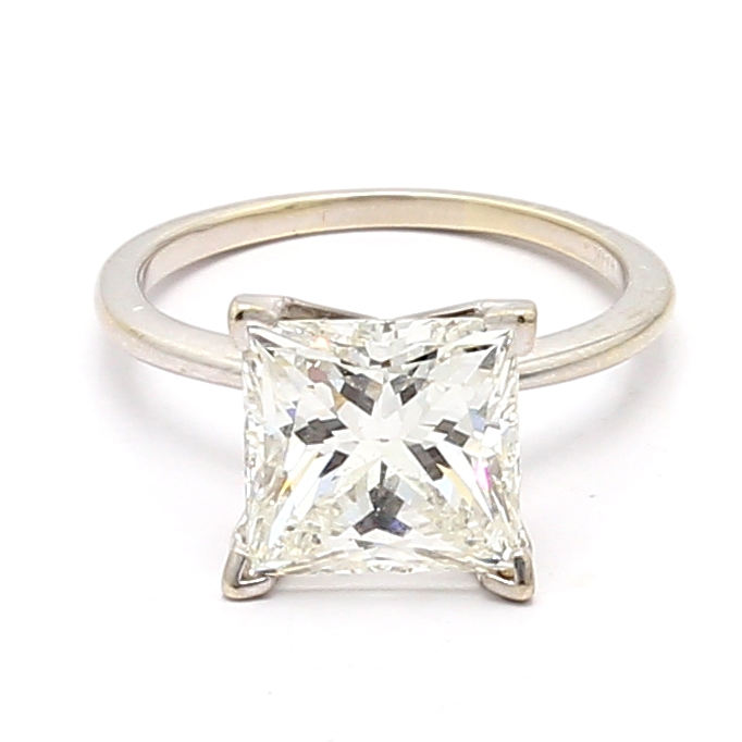 14K White Gold Solitaire Setting for Princess-Cut Center