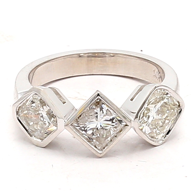 14K White Gold Three-Stone Diamond Band, 3.12 ct tw