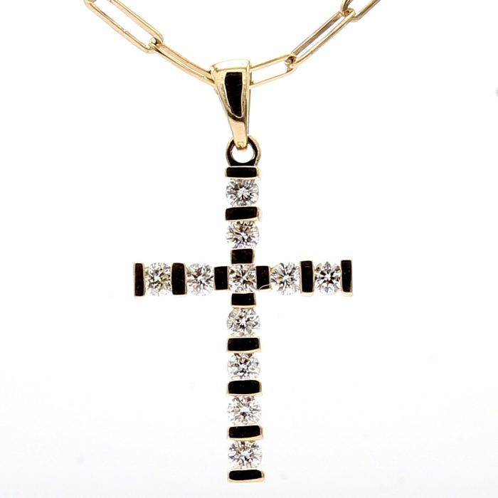 14K Yellow Gold Diamond Pendant, 0.81 ct tw