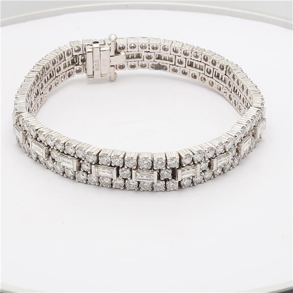 18K White Gold Baguette and Round Diamond Bracelet, 12.00 ct tw