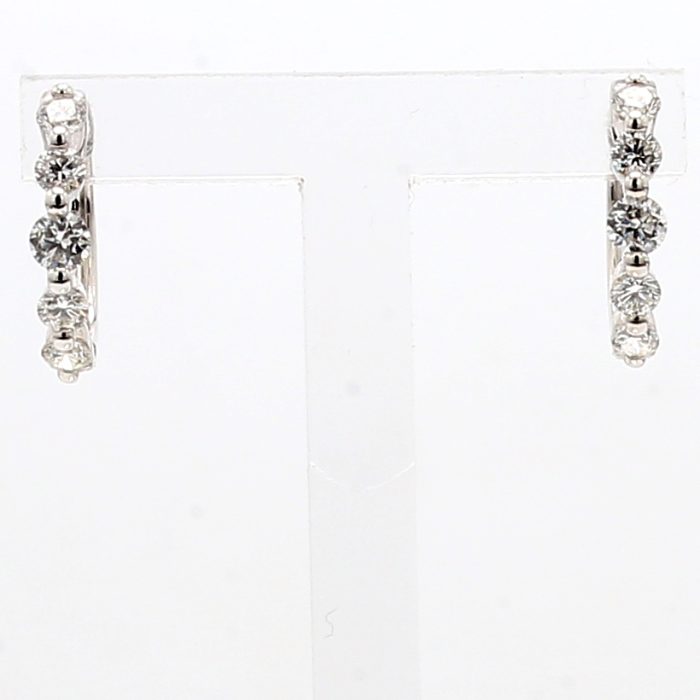 18K White Gold Diamond Hoop Earrings, 0.51 ct tw