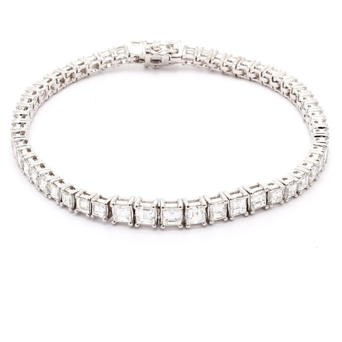 18K White Gold Diamond Tennis Bracelet, 6.62 ct tw