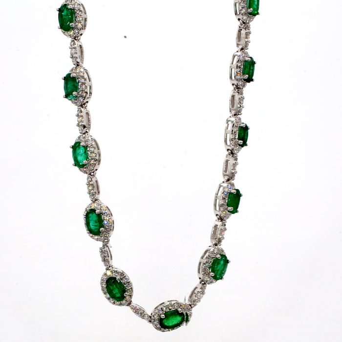 18K White Gold Emerald and Diamond Necklace, 6.00 ct tw