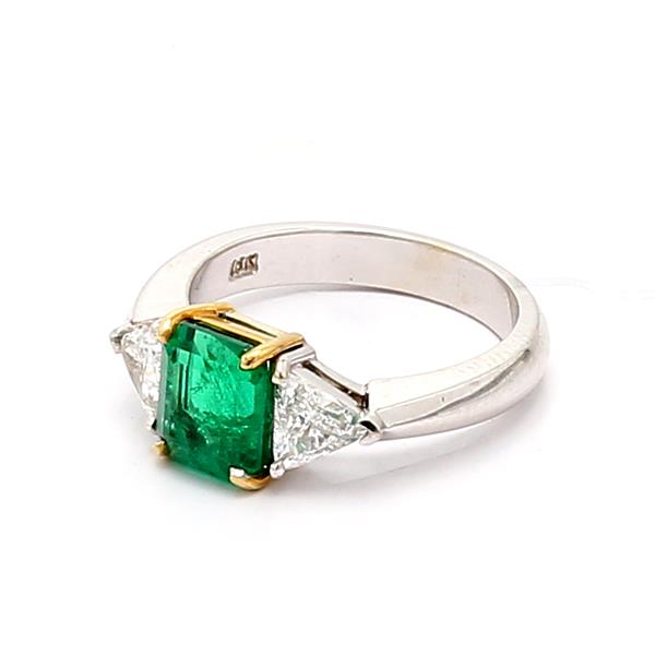 18K White Gold Emerald and Trillion Diamond Ring – view 4