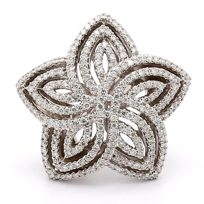 18K White Gold Five-Point Diamond Flower Ring, 2.60 ct tw
