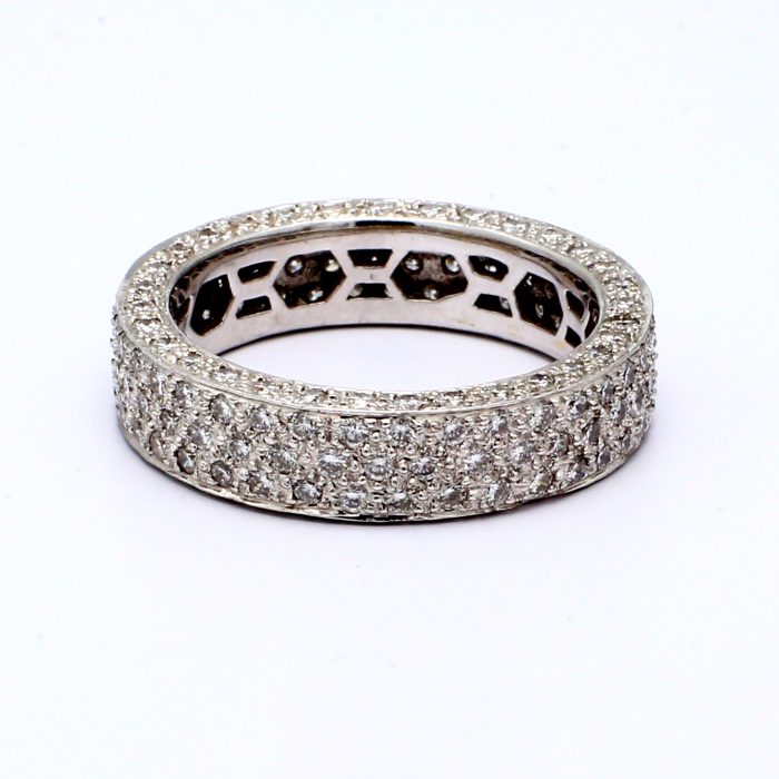 18K White Gold Pavé Diamond Eternity Band, 2.75 ct tw