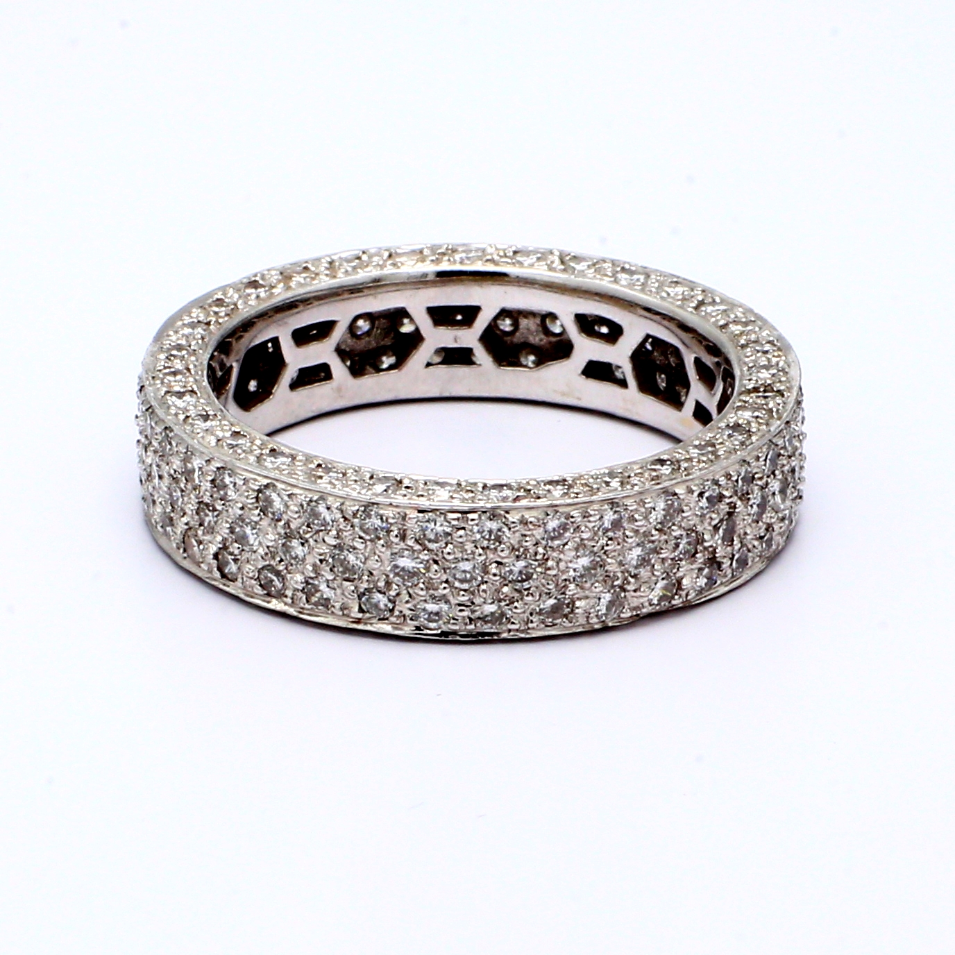 18K White Gold Pavé Diamond Eternity Band, 2.75 ct tw