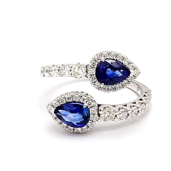 18K White Gold Pear-Shaped Blue Sapphire and Diamond Ring