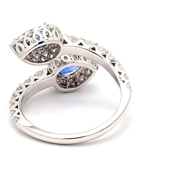 18K White Gold Pear-Shaped Blue Sapphire and Diamond Ring – view 3