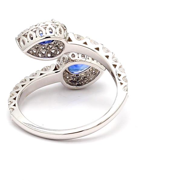 18K White Gold Pear-Shaped Blue Sapphire and Diamond Ring – view 4