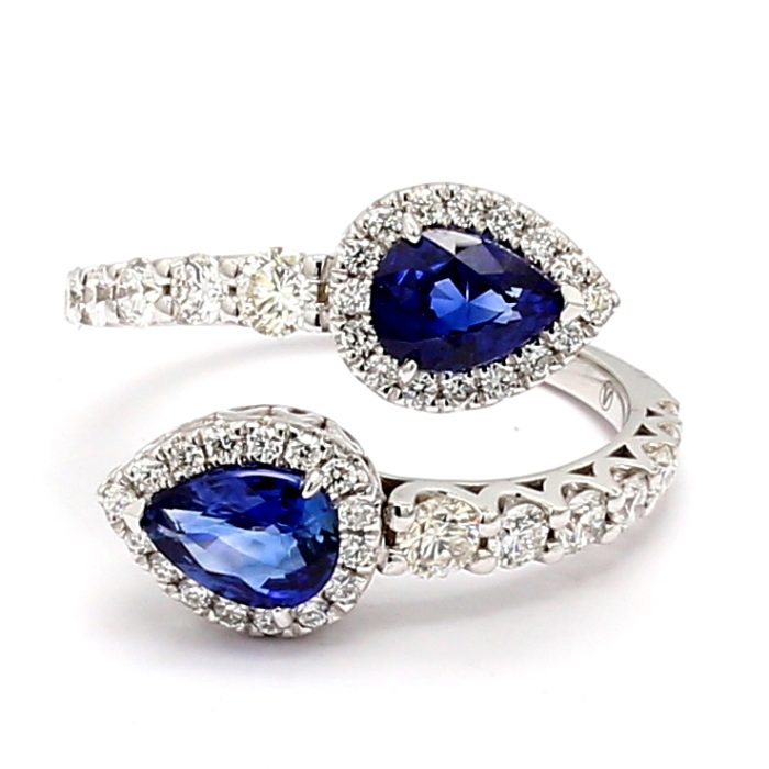 18K White Gold Pear-Shaped Blue Sapphire and Diamond Ring