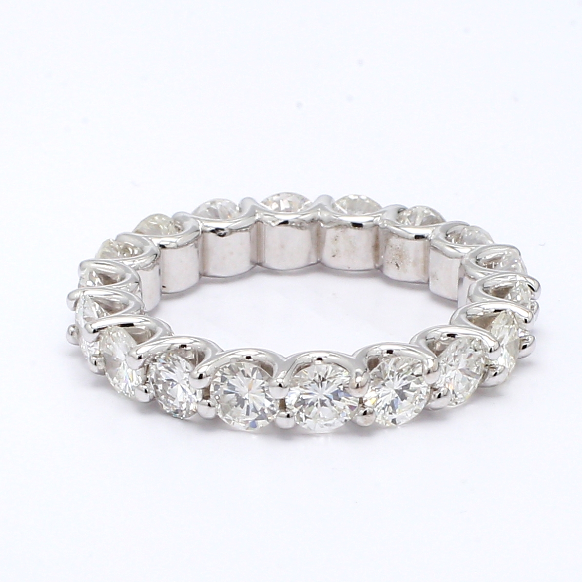 18K White Gold Shared-Prong Diamond Eternity Band, 3.05 ct tw