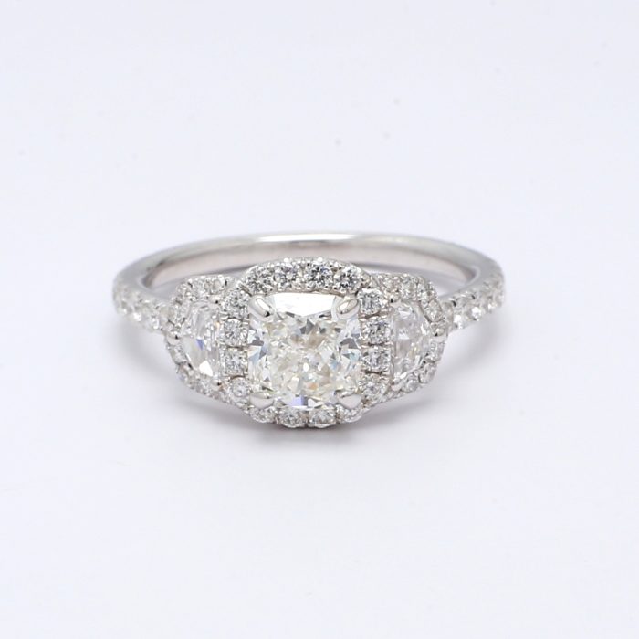 18K White Gold Shield Diamond Semi-Mount, 1.00 ct tw