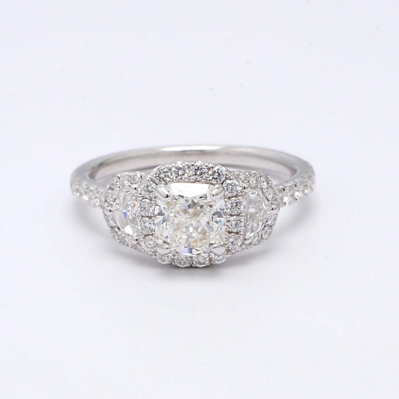 18K White Gold Shield Diamond Semi-Mount, 1.00 ct tw