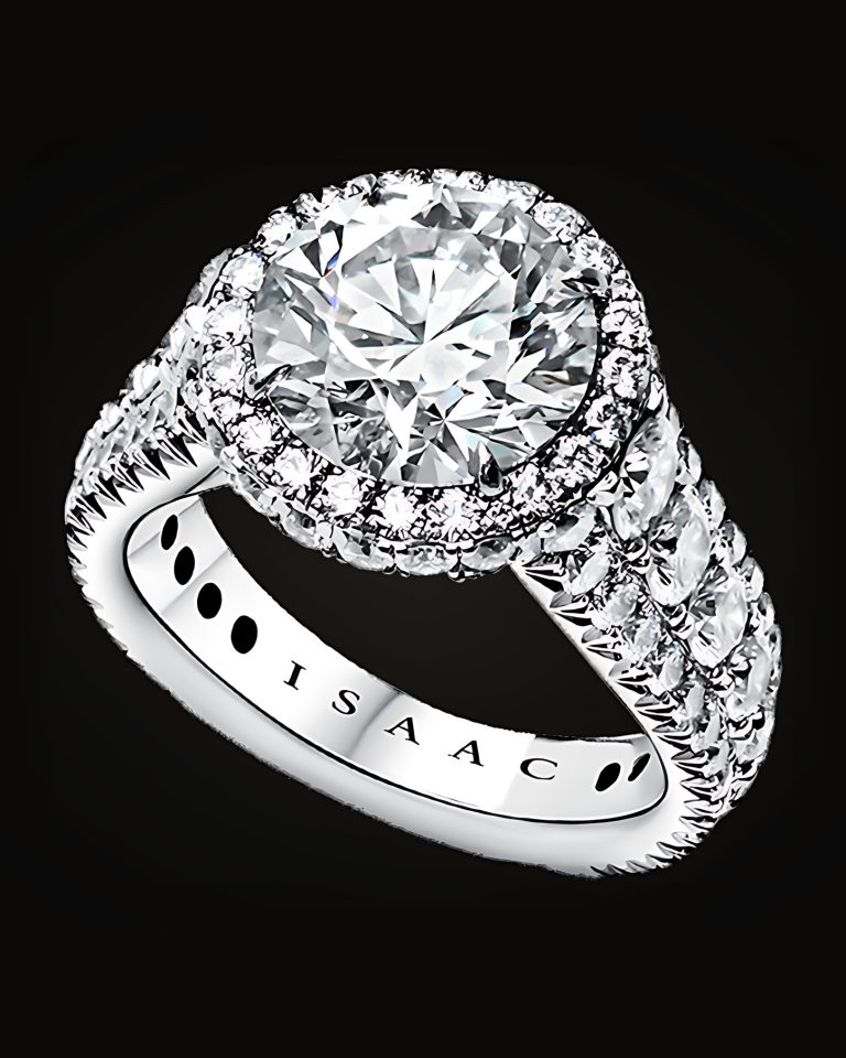 Round brilliant diamond halo ring engraved Isaac