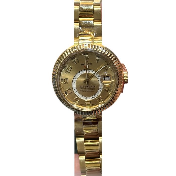 Pre-owned Rolex Sky-Dweller 18k Yellow Gold, Gold Dial